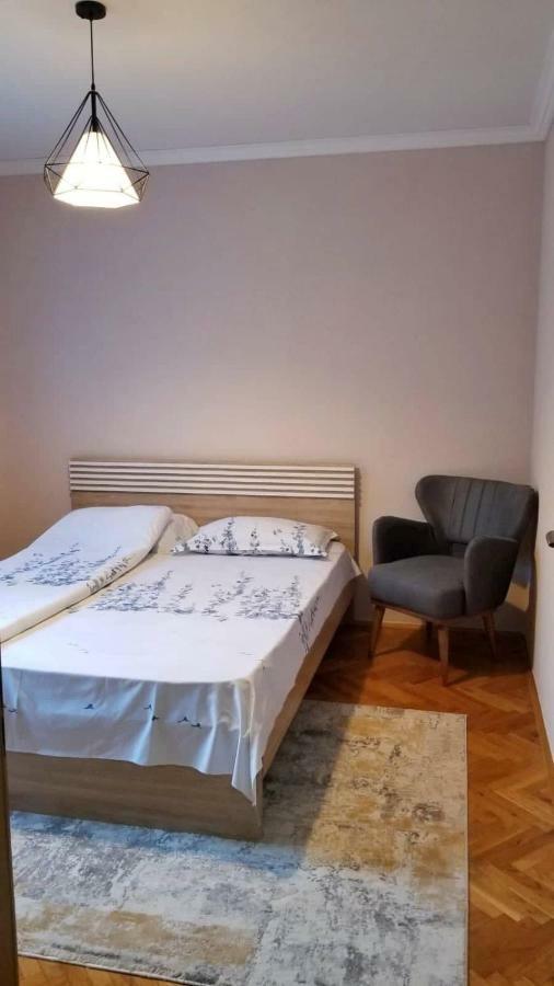 Cozy&Comfy Apartment In The Center Of Prishtina Pristina Exterior foto